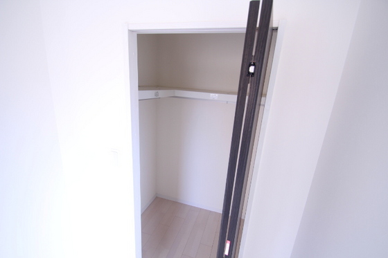 収納　※別部屋の写真です