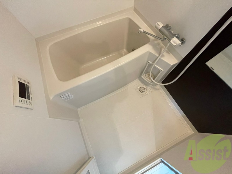 バス・シャワールーム　お風呂です。ゆっくりお風呂につかるのも体に良いですね～