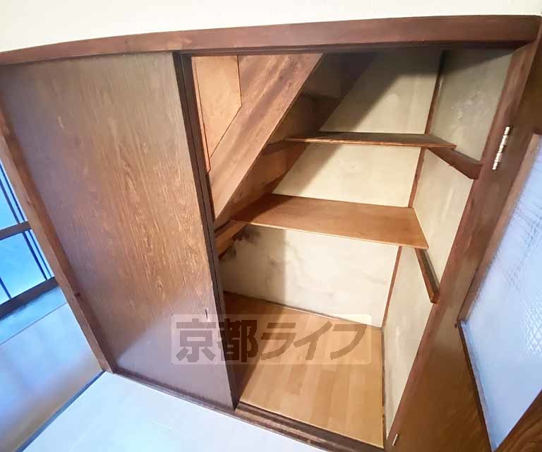 収納　他にも収納スペース有り