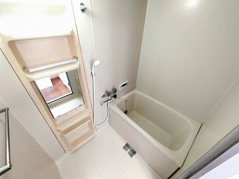 バス・シャワールーム　図面と現状に相違がある場合には現状を優先