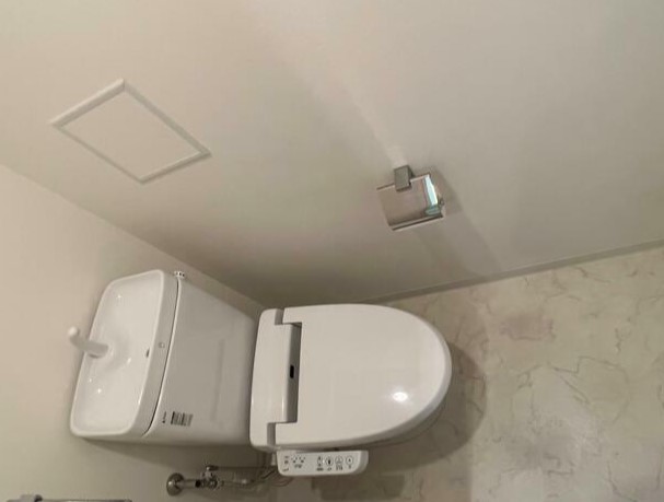 トイレ　※別部屋参考写真