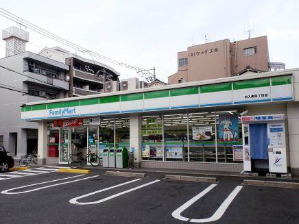 コンビニ　ファミリーマート広島千田町店（コンビニ）まで426m