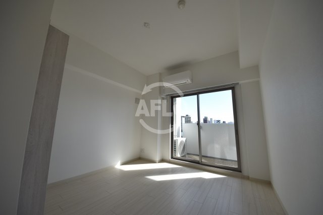 居室・リビング　ジアコスモ九条シエル　リビング