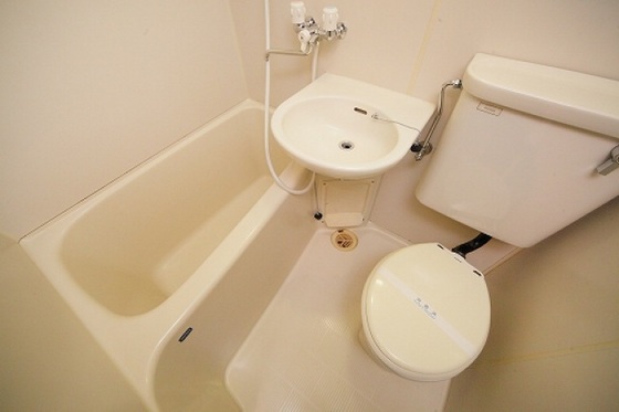 バス・シャワールーム　他号室のお写真です