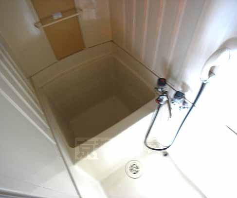 バス・シャワールーム　一日の疲れは取りましょう