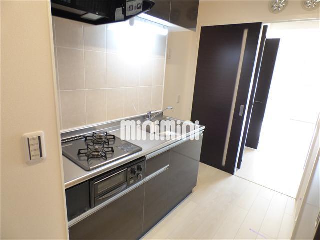 キッチン　２口コンロでお料理も楽しめます。