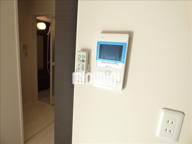 セキュリティ　オートロック、ＴＶ付モニターホンあります。