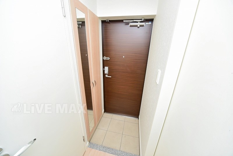 玄関　※写真と異なる場合は現状優先。