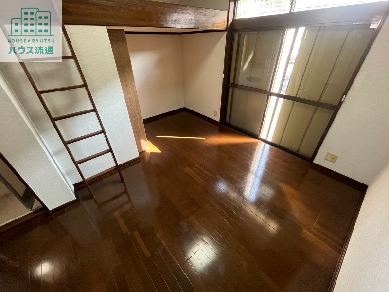 居室・リビング　※反転タイプ