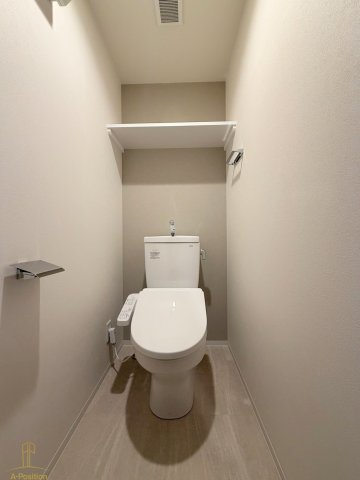 トイレ　コンフォリア・リヴ桜川ソルテラス