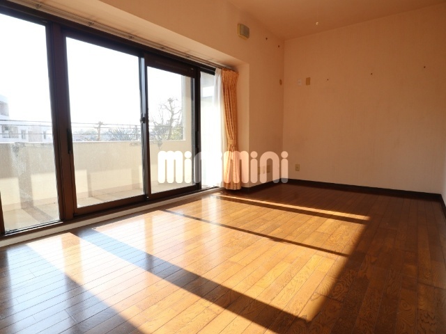 居室・リビング　１６．５帖のＬＤＫです