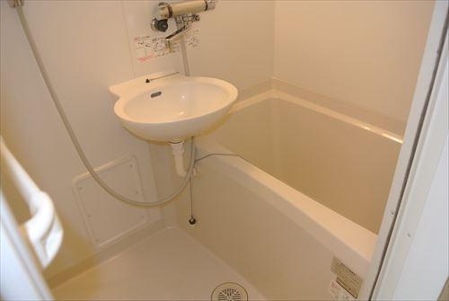 バス・シャワールーム　バス