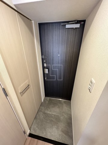 玄関　ララプレイス大阪新町ヴェレ　玄関