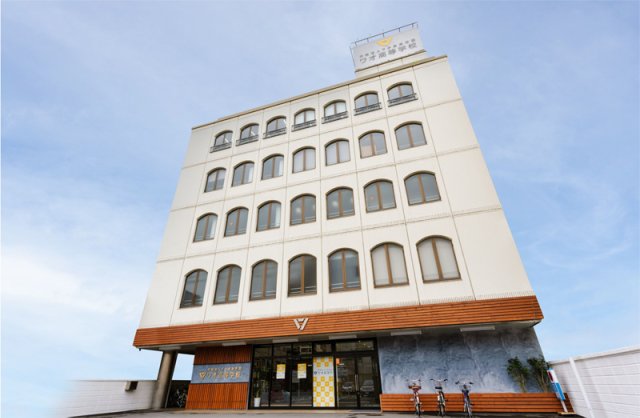 高校・高専　ワオ高等学校（学校法人ワオ未来学園）（高校・高専）まで1267m