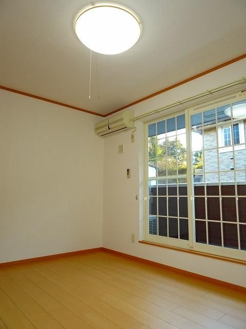 居室・リビング　★内装・設備・居室★