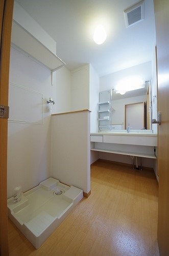 その他部屋・スペース　室内洗濯機置場