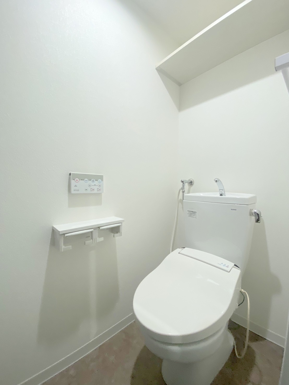 トイレ　ウォシュレット付きです♪