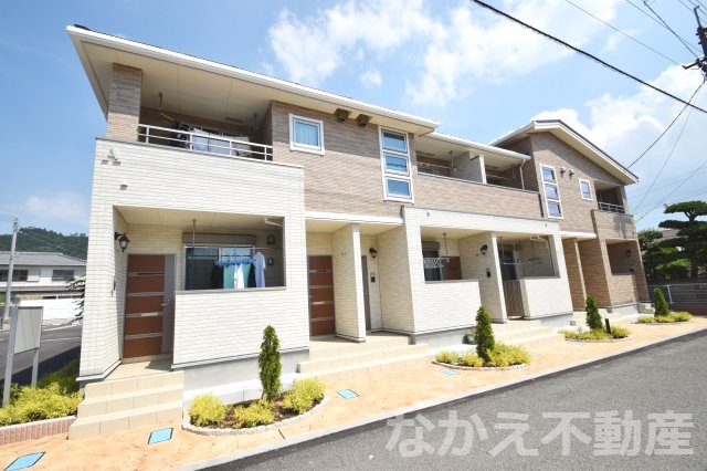 建物外観　落ち着いた雰囲気の外観です