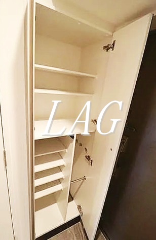 玄関　玄関です。