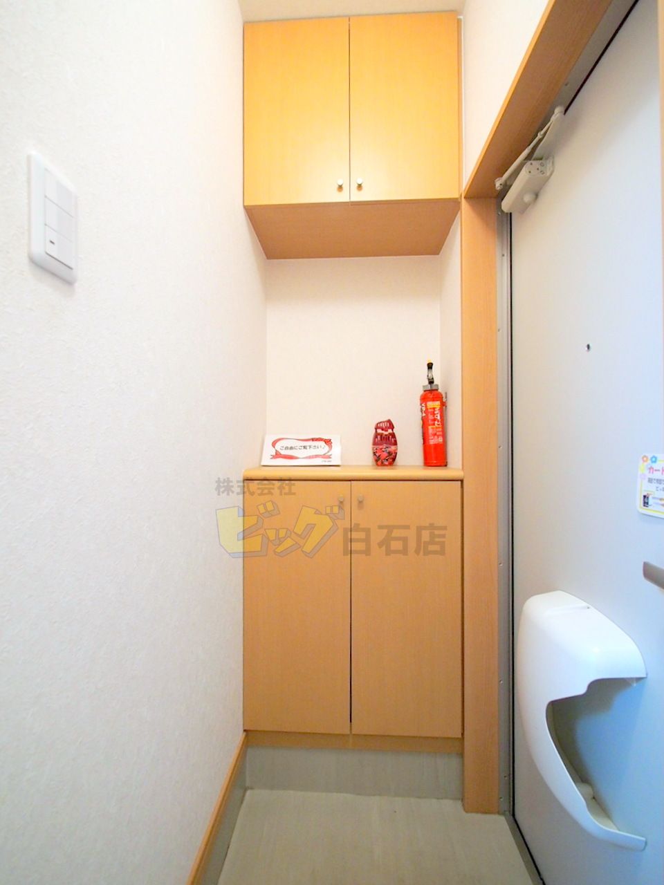 玄関　広々とした玄関です♪