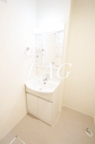 洗面設備　洗面台です。