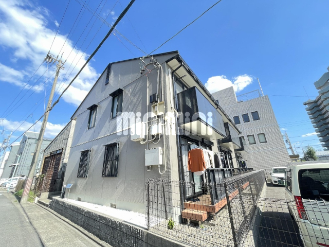 建物外観　大手ハウスメーカー物件です