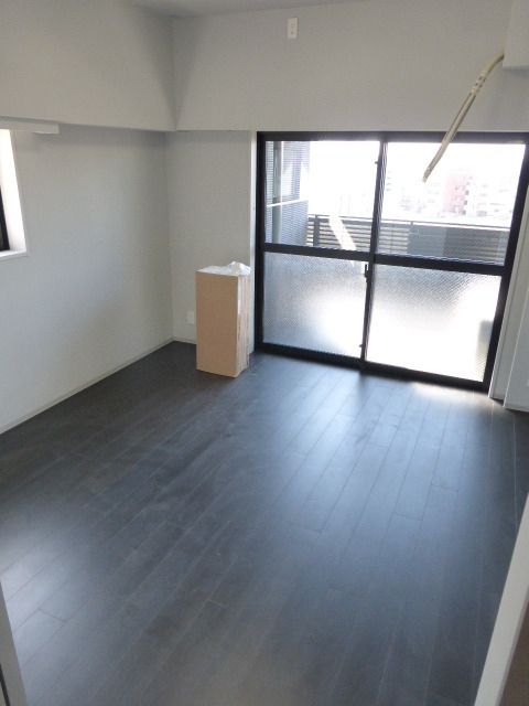 居室・リビング　★明るい洋室ですね★