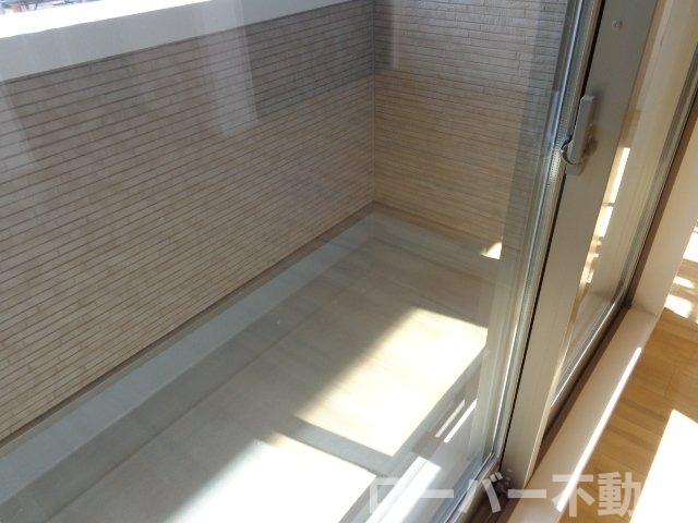 バルコニー　ベランダ