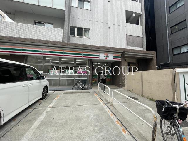 コンビニ　セブン-イレブン 新宿水道町中央店（コンビニ）まで71m
