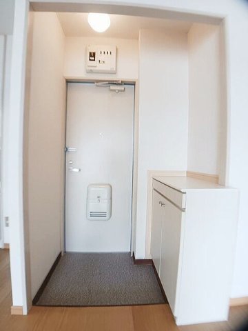 玄関　ゆったりとした玄関です