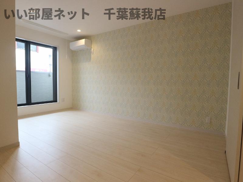 居室・リビング　リビングが広くてお休みの日はゴロゴロしましょう！