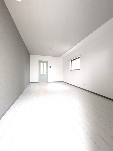 その他部屋・スペース　二面採光のお部屋です