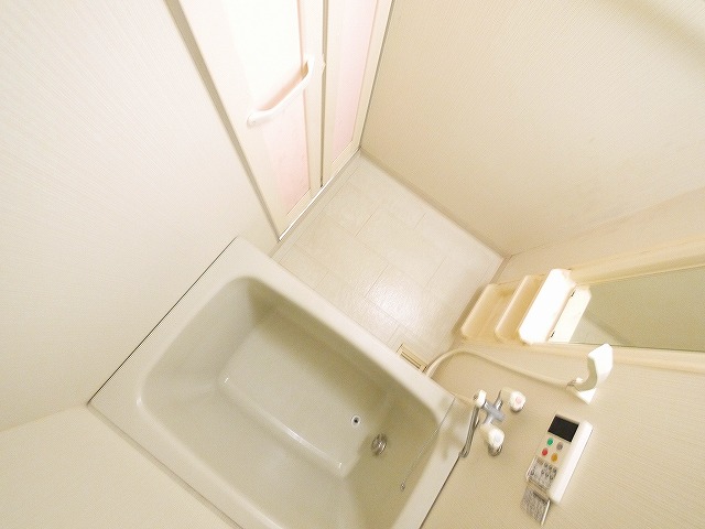 バス・シャワールーム　日々の暮らしに欠かせないお風呂です