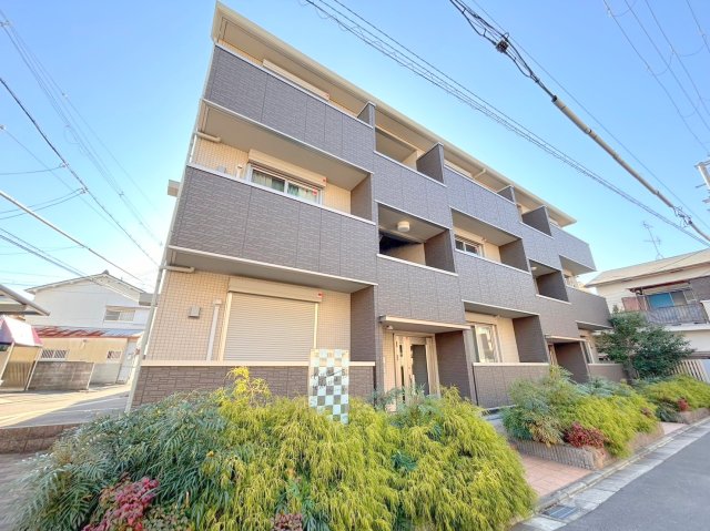 建物外観　綺麗な外観の素敵なお部屋があなたを待っています。