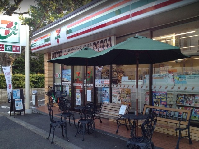 コンビニ　セブンイレブン中野上高田2丁目店（コンビニ）まで623m