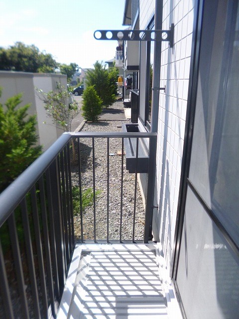 バルコニー　写真は101号室です（参考）