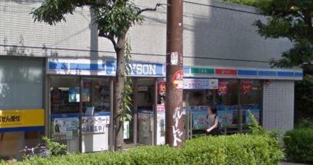 コンビニ　ローソン福島4丁目北店（コンビニ）まで817m