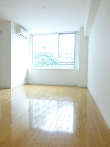 居室・リビング　居室※別部屋参考写真