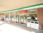 コンビニ　ファミリーマート　ウェルシティ店（コンビニ）まで1100m
