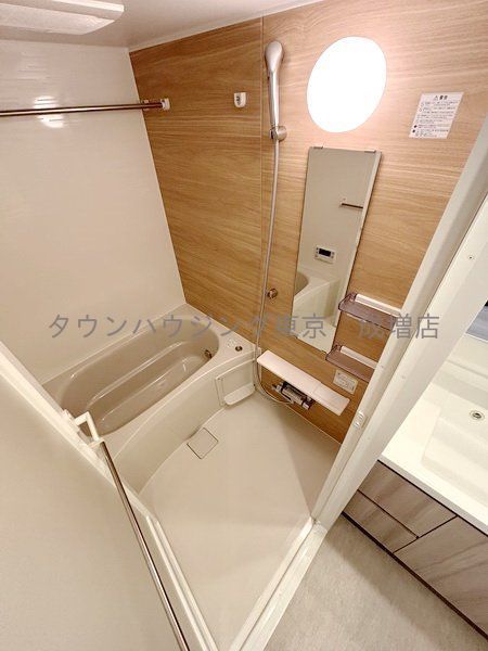 バス・シャワールーム　バス