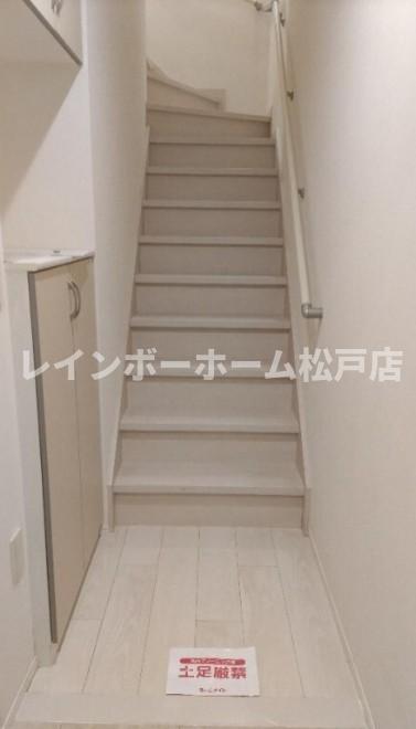 玄関　シンプルで使いやすい玄関です