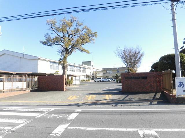 中学校　伊勢崎市立殖蓮中学校（中学校）まで339m