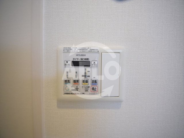 その他　ラルジュルーセントオーデン難波　浴室乾燥機