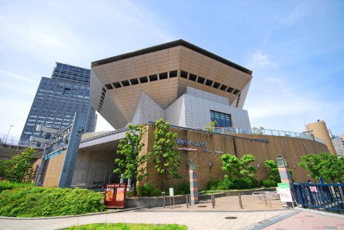 飲食店　湊町リバープレイス（飲食店）まで370m