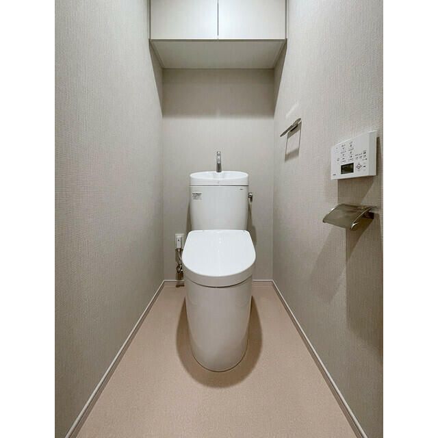 トイレ　清潔感のあるトイレです