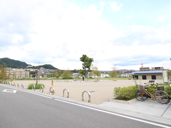 公園　キセラ公園（公園）まで850m