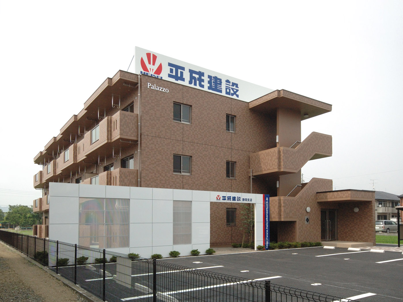 建物外観