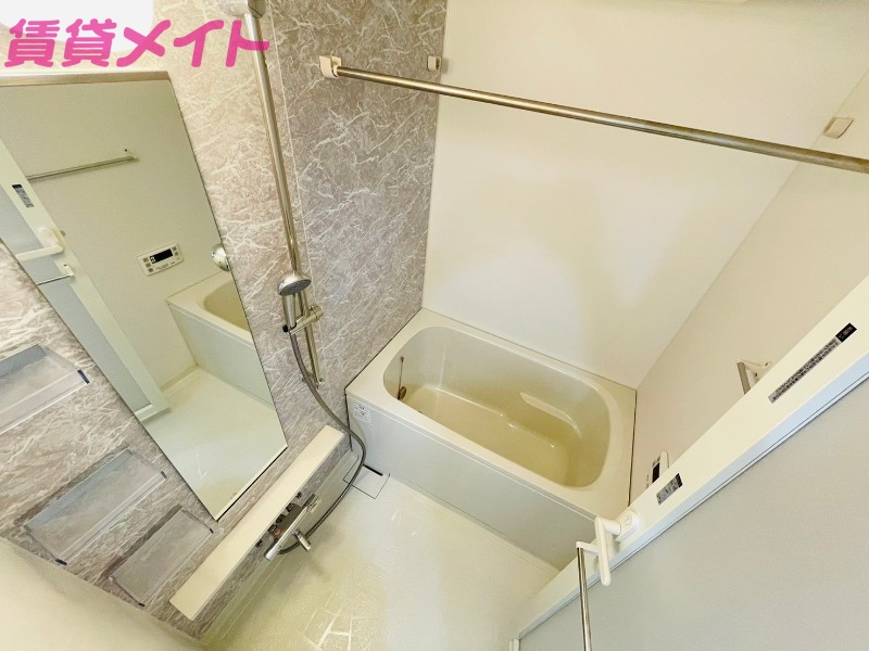 バス・シャワールーム　同型別部屋写真