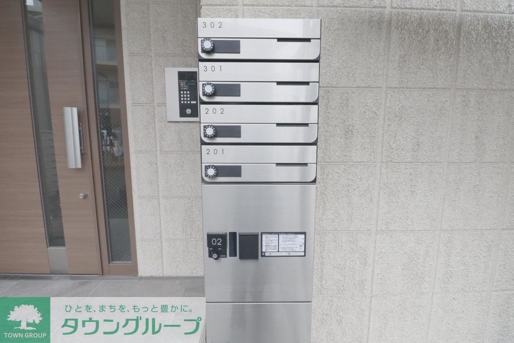 エントランス　エントランス