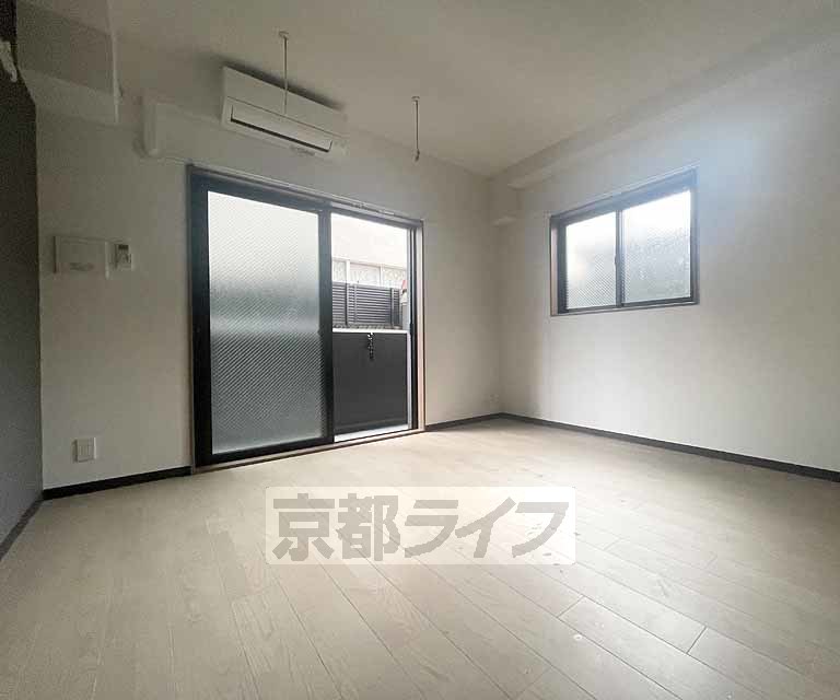 居室・リビング　開放感のあるお部屋です